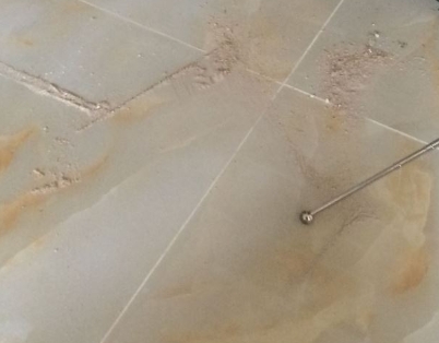 张掖瓷砖空鼓维修公司分享粘合剂选择不当在瓷砖铺贴过程中可能导致以下问题